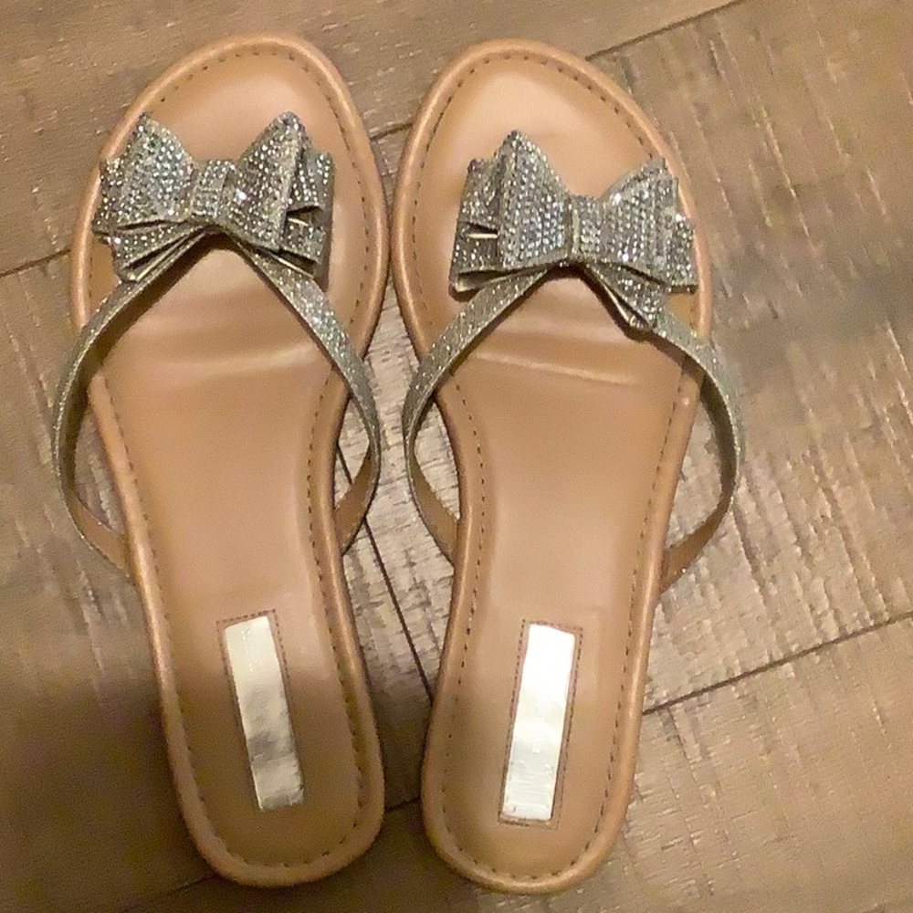 INC. Rhinestone Flipflops 7.5